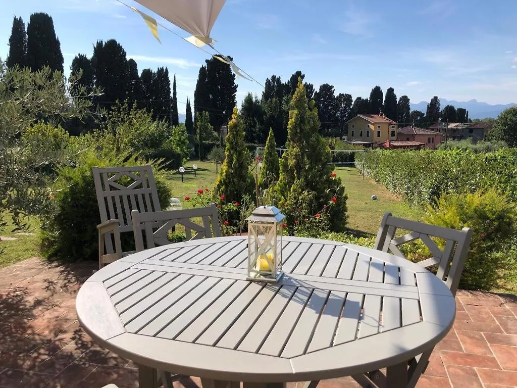 Intero Alloggio Campagna Lucca Capannori Holiday home